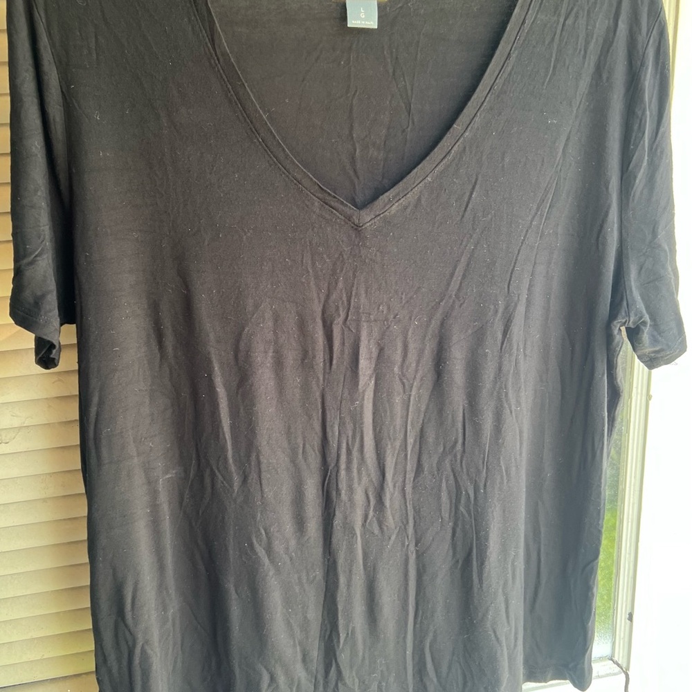 Old Navy Black Short Sleeve V-Neck Tee